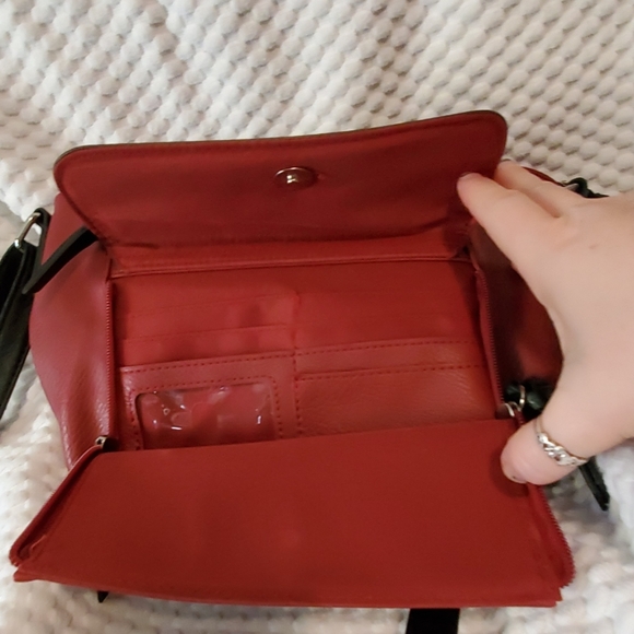 Purse - Picture 4 of 4